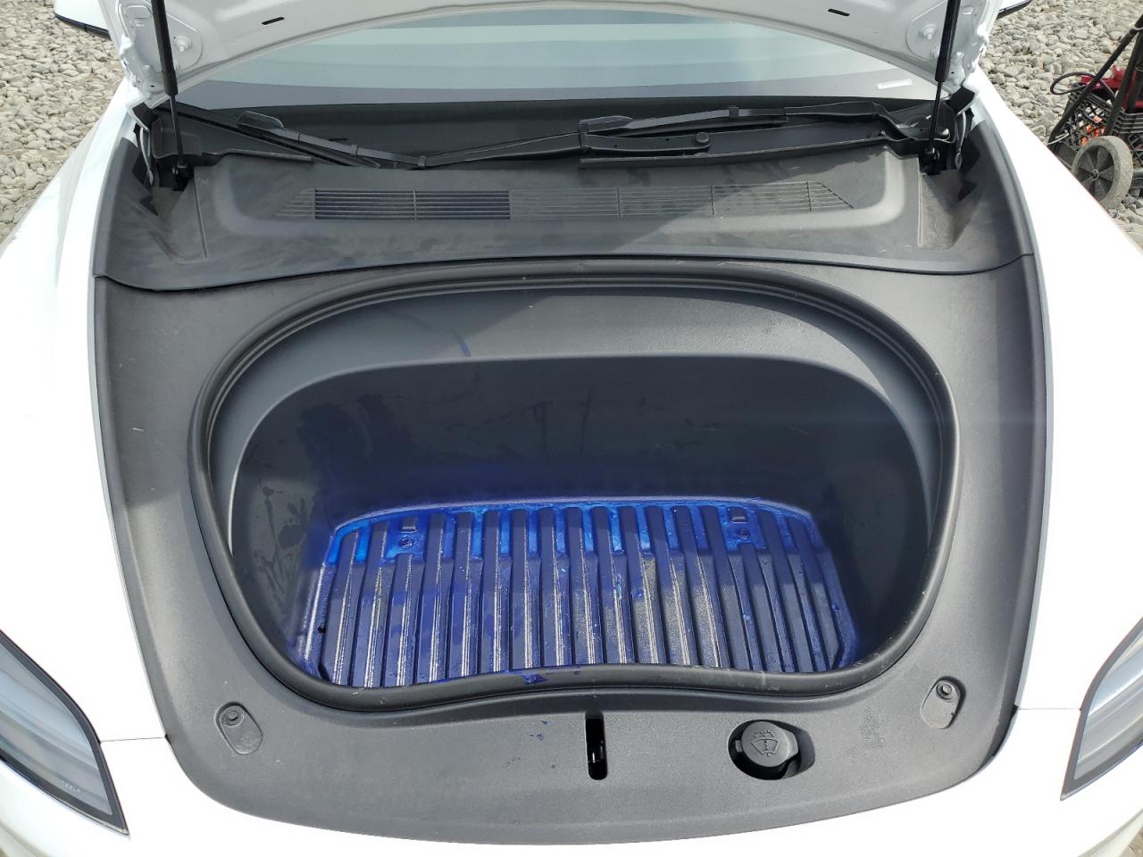 2025 Tesla Model 3 VIN: 5YJ3E1EAXSF030780 Lot: 84599335