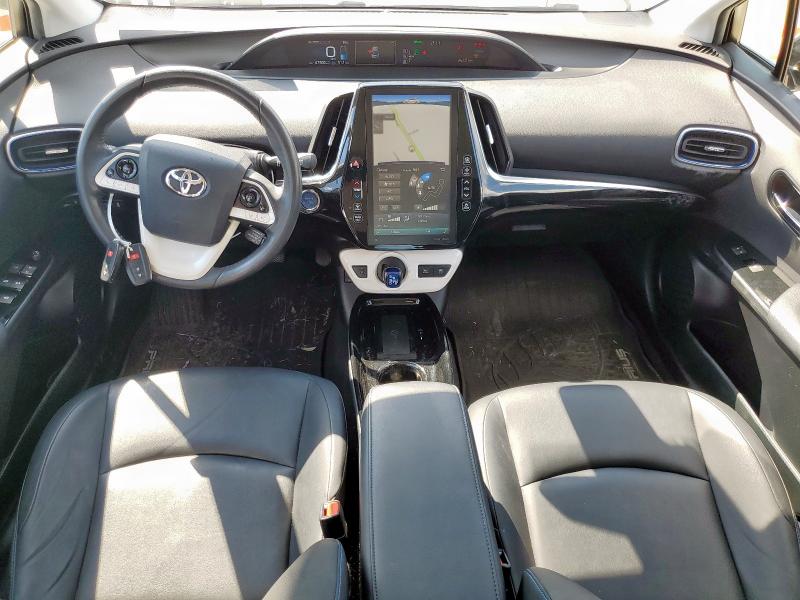  TOYOTA PRIUS 2018 Белы