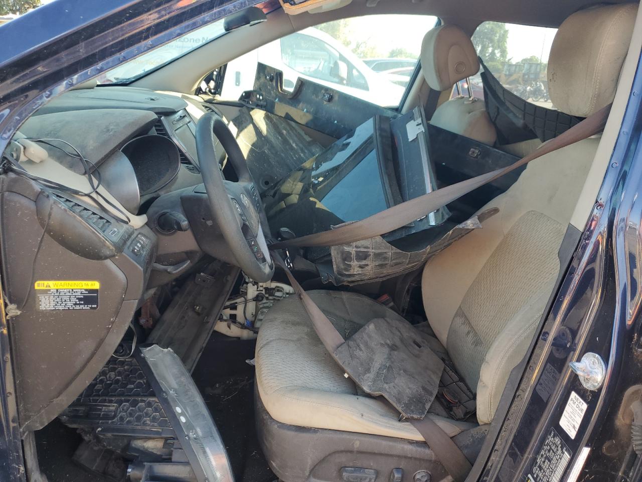 2017 Hyundai Santa Fe Se VIN: KM8SM4HF9HU195948 Lot: 83856405