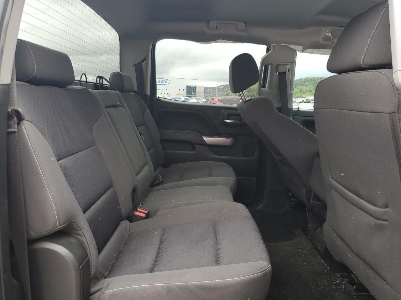 2018 Chevrolet Silverado K1500 Lt VIN: 3GCUKREC9JG461598 Lot: 81700315