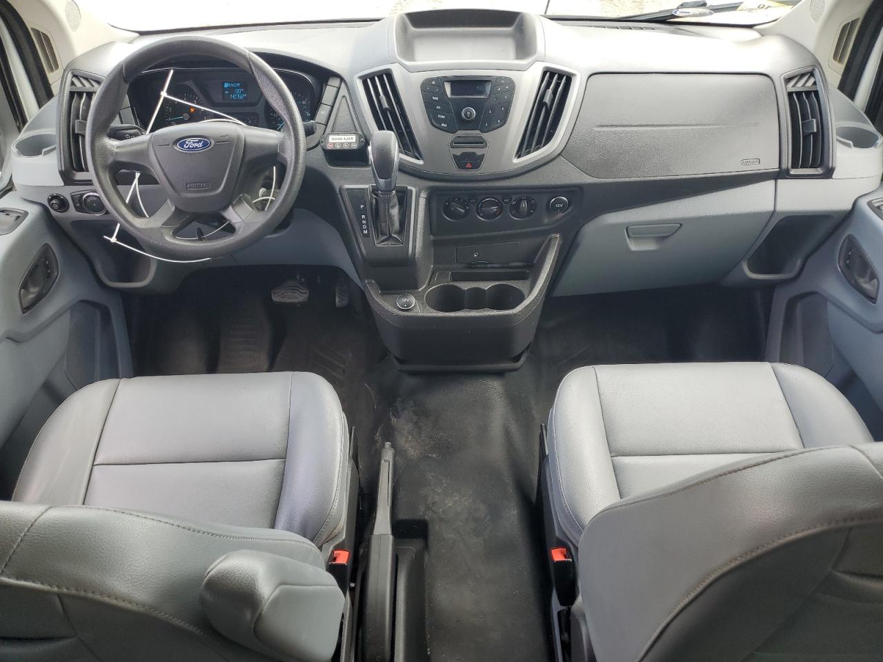 2017 Ford Transit T-350 Hd VIN: 1FBVU4XM2HKB38217 Lot: 71784265