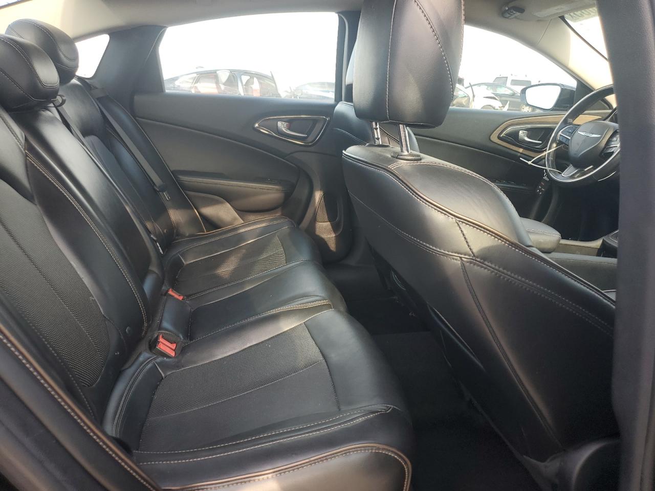 2016 Chrysler 200 C VIN: 1C3CCCCB0GN147181 Lot: 71288065