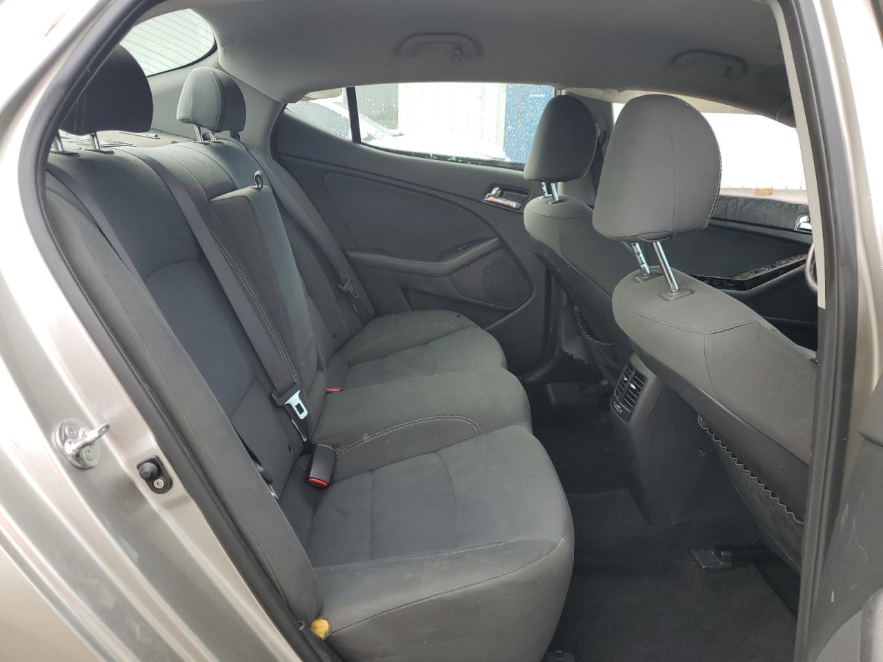 2013 Kia Optima Hybrid VIN: KNAGM4AD6D5045235 Lot: 81221975