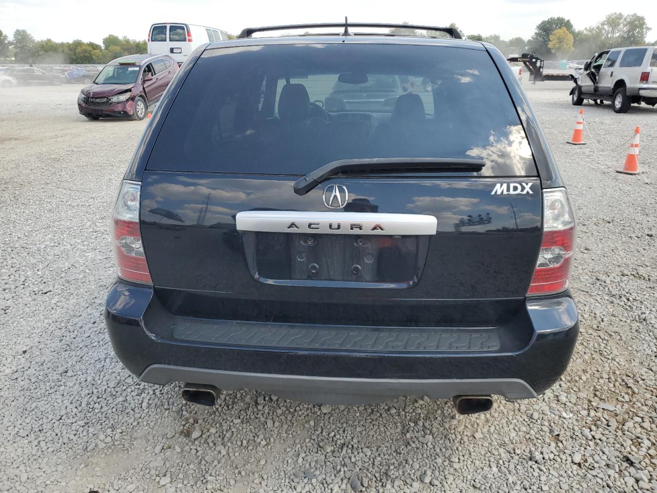 2005 Acura Mdx Touring VIN: 2HNYD18825H537330 Lot: 81192835