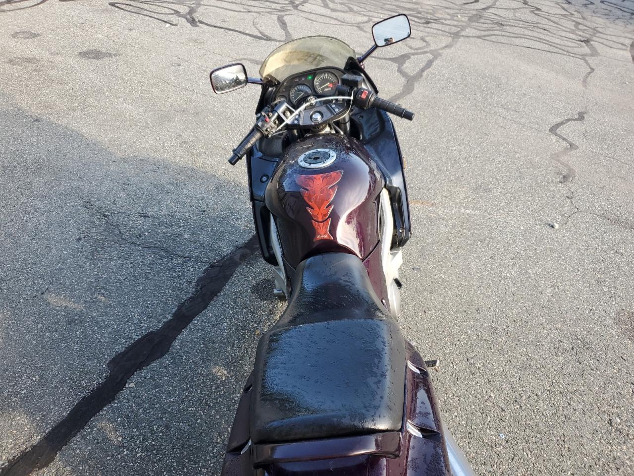 1998 Kawasaki Zx600 E VIN: JKAZX4E14WB513562 Lot: 71877075