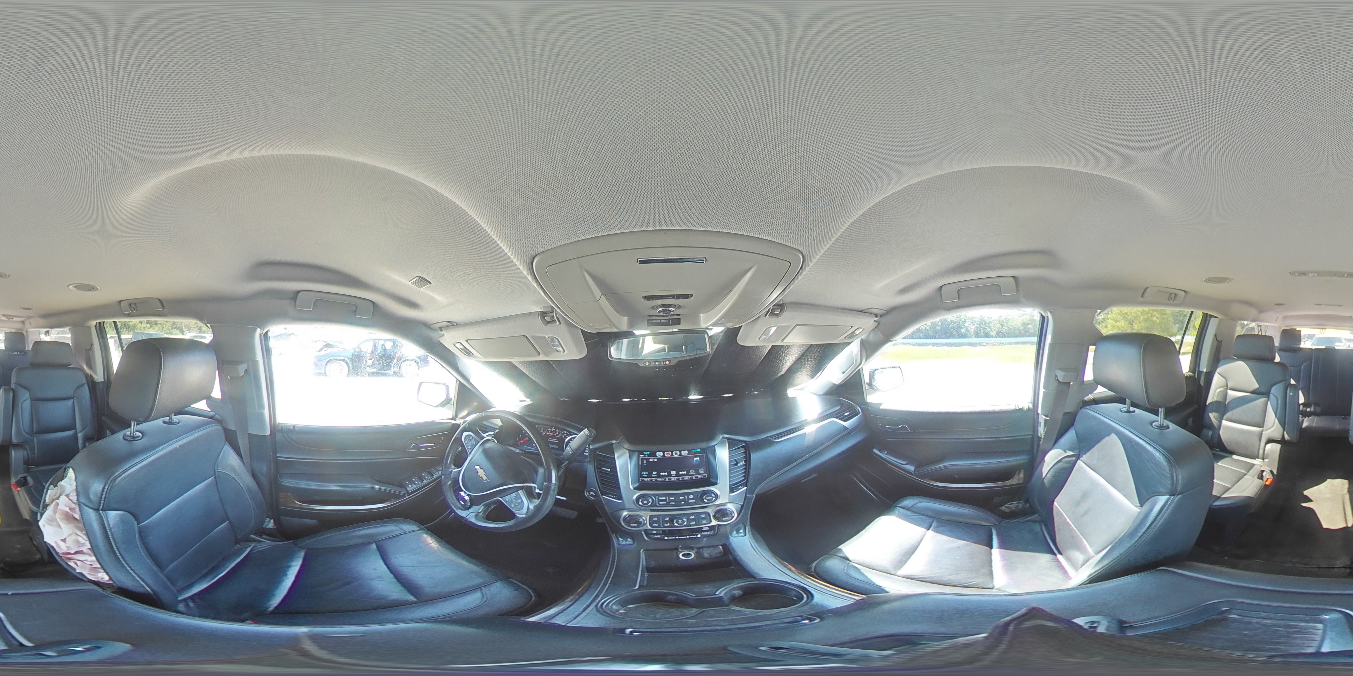 2017 Chevrolet Suburban C1500 Lt VIN: 1GNSCHKC1HR375772 Lot: 71310465