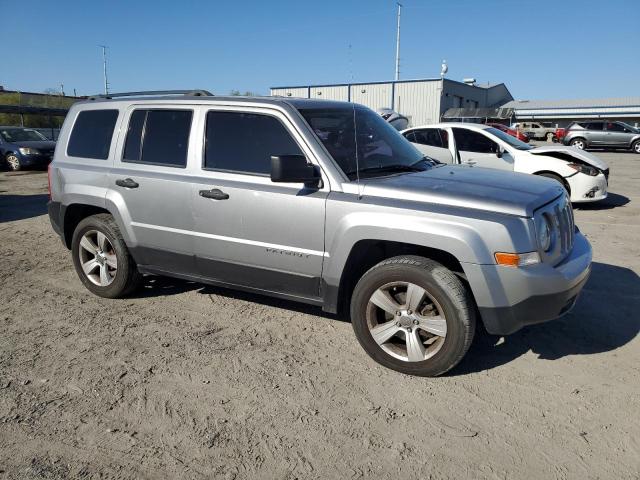Паркетники JEEP PATRIOT 2016 Серебристый