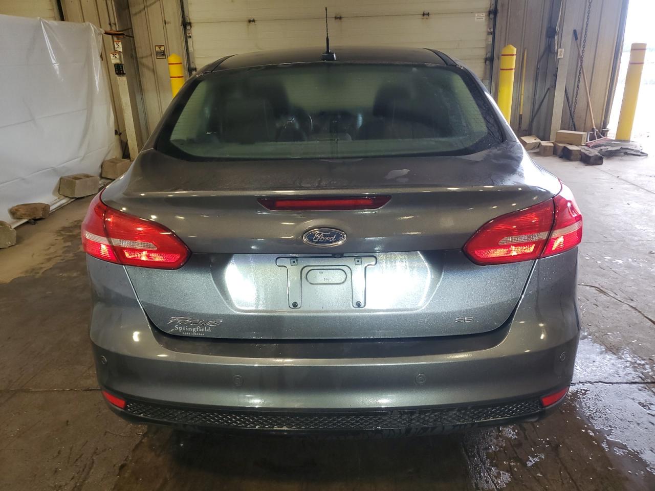 2015 Ford Focus Se VIN: 1FADP3F26FL258804 Lot: 80815355