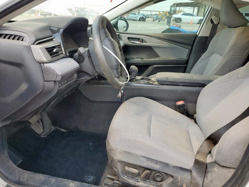  TOYOTA CAMRY 2025 Белы