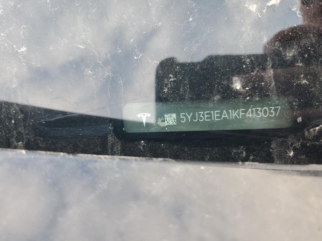 2019 Tesla Model 3 VIN: 5YJ3E1EA1KF413037 Lot: 81123695