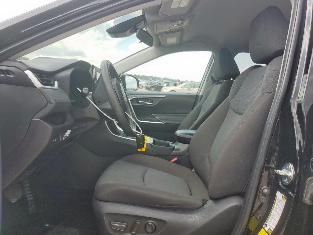 2022 Toyota Rav4 Xle VIN: 2T3W1RFVXNW192061 Lot: 70446255