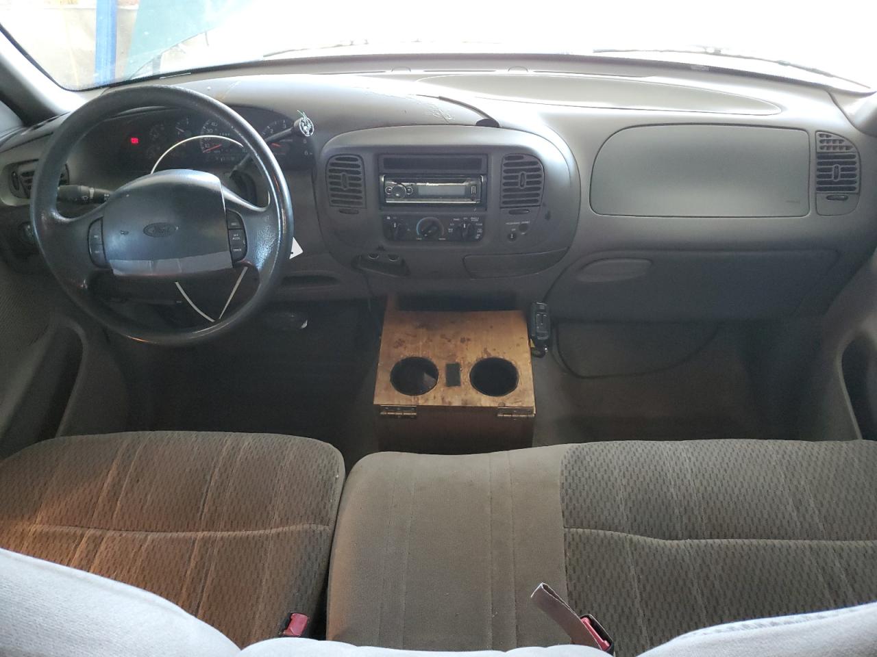 1997 Ford F150 VIN: 1FTDX1725VNC49267 Lot: 84391645