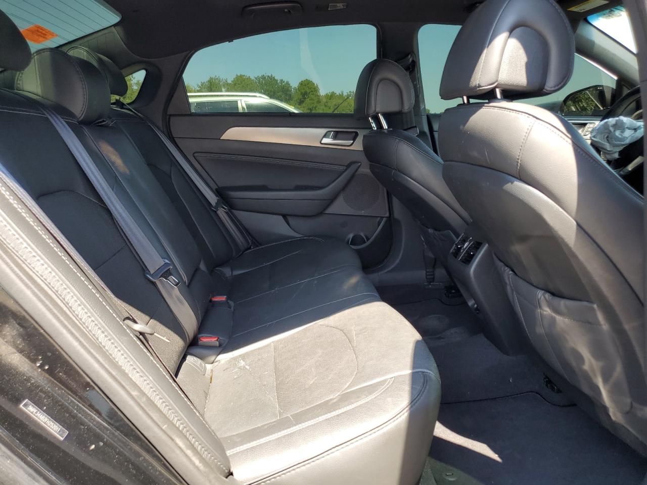 2015 Hyundai Sonata Sport VIN: 5NPE34AB2FH252011 Lot: 71298375