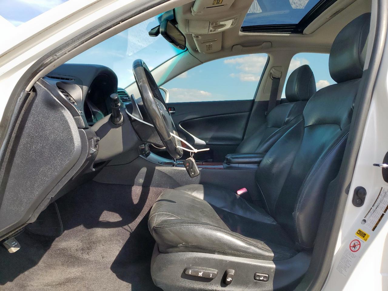 2008 Lexus Is 250 VIN: JTHCK262X85027103 Lot: 84733105