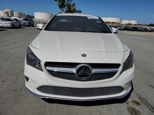  MERCEDES-BENZ CLA-CLASS 2017 Белы