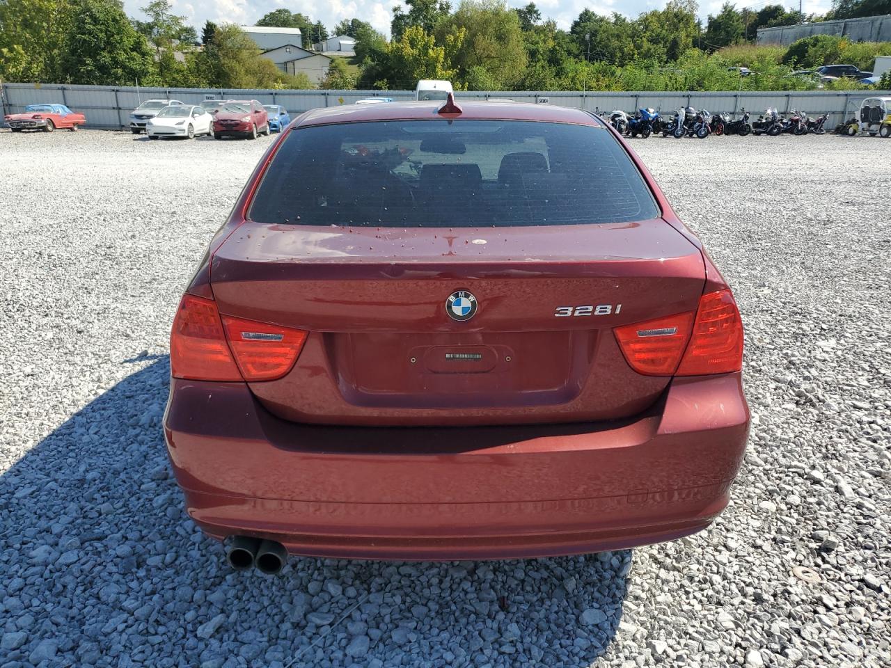 2011 BMW 328 Xi VIN: WBAPK7C5XBA820038 Lot: 70814335