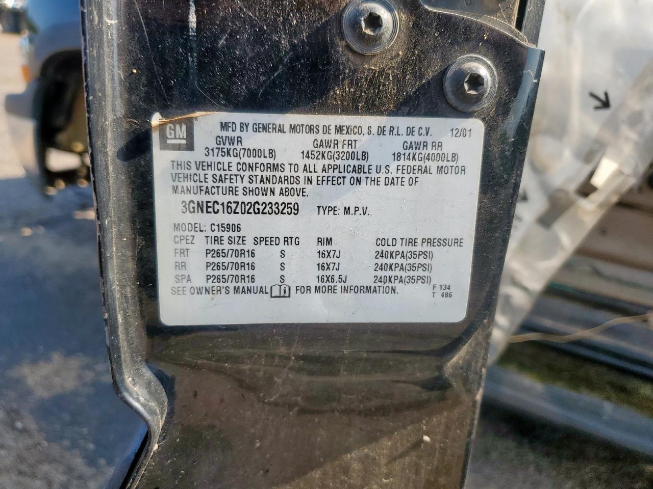 2002 Chevrolet Suburban C1500 VIN: 3GNEC16Z02G233259 Lot: 81323525