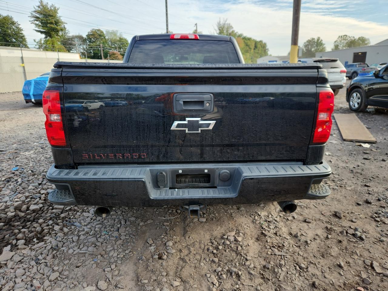 2017 Chevrolet Silverado K1500 Lt VIN: 1GCVKREC5HZ332241 Lot: 80271015
