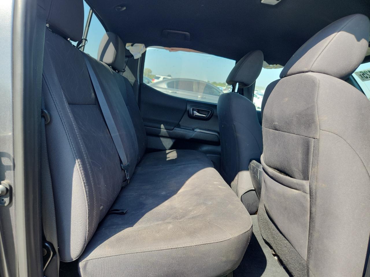 2017 Toyota Tacoma Double Cab VIN: 3TMCZ5AN4HM105157 Lot: 80609125