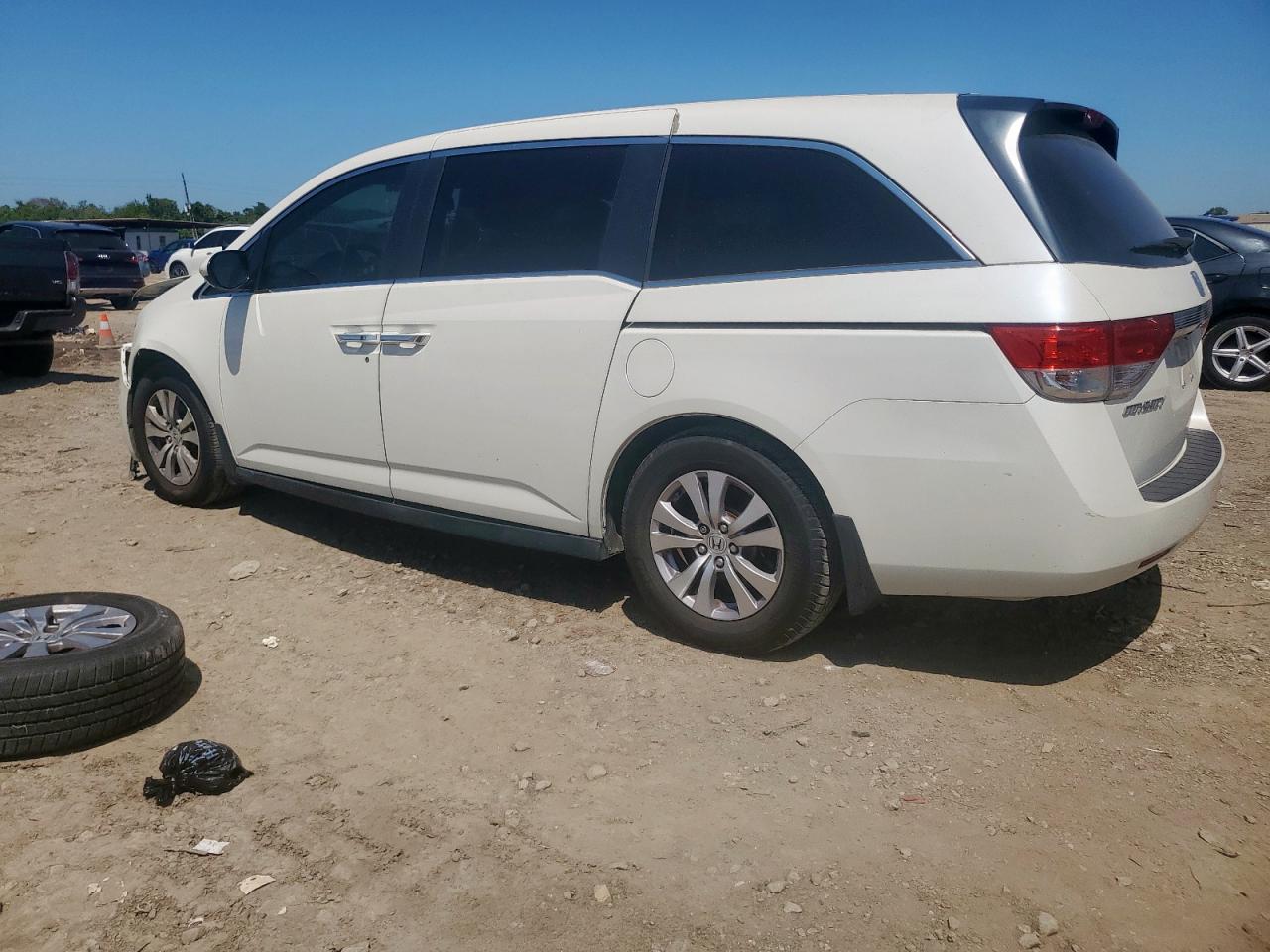 2015 Honda Odyssey Exl white van gasoline 5FNRL5H65FB111948 photo #3