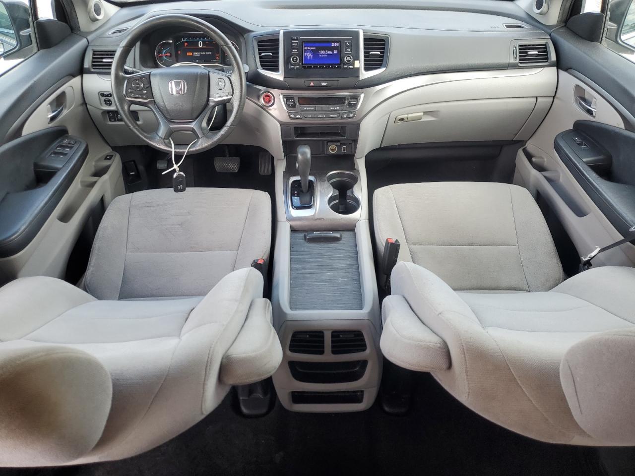 2019 Honda Pilot Lx VIN: 5FNYF5H17KB015577 Lot: 81332225