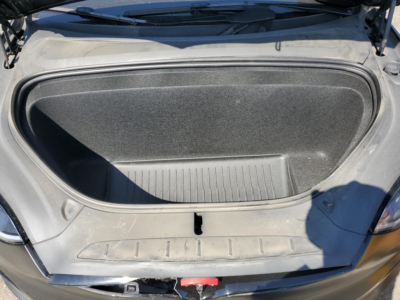 2023 Tesla Model X VIN: 7SAXCBE66PF428457 Lot: 84607835