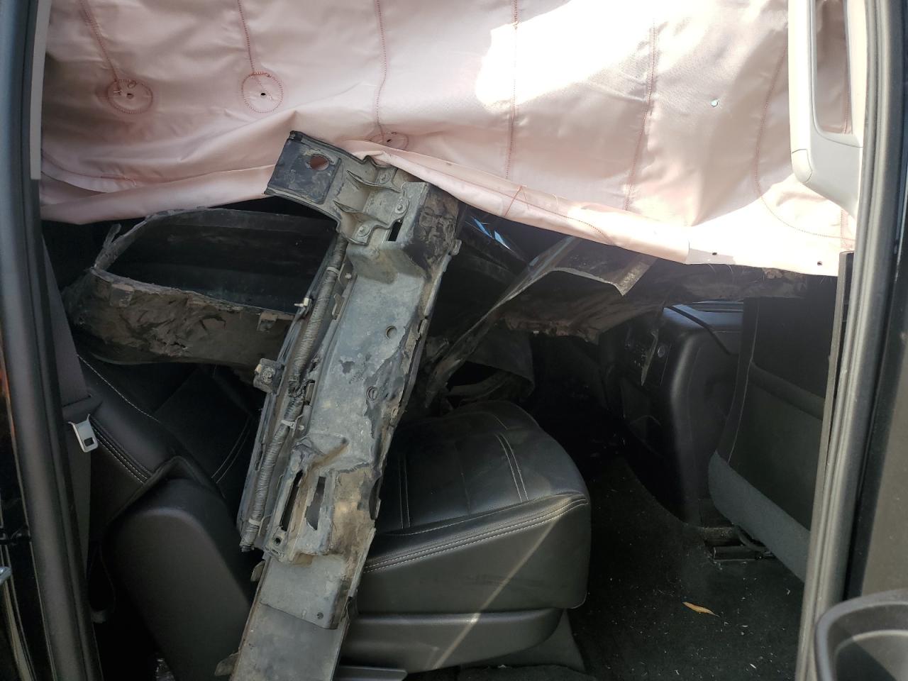 2017 GMC Yukon Xl Denali VIN: 1GKS1HKJ6HR294056 Lot: 71607715