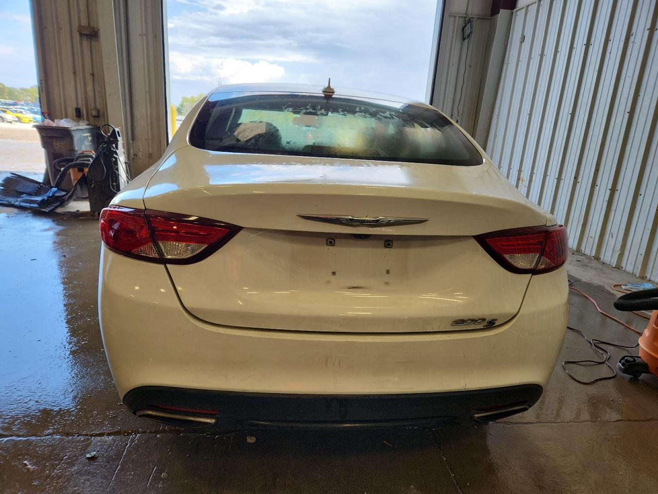 2015 Chrysler 200 S VIN: 1C3CCCBB6FN646955 Lot: 82052495