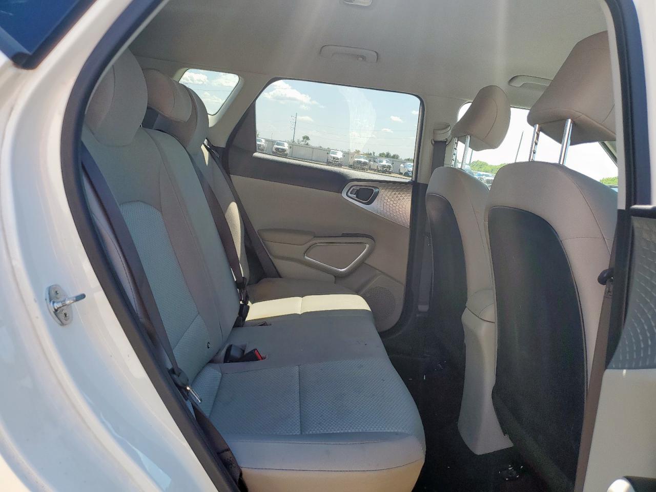 2023 Kia Soul Lx VIN: KNDJ23AU1P7893167 Lot: 70882635