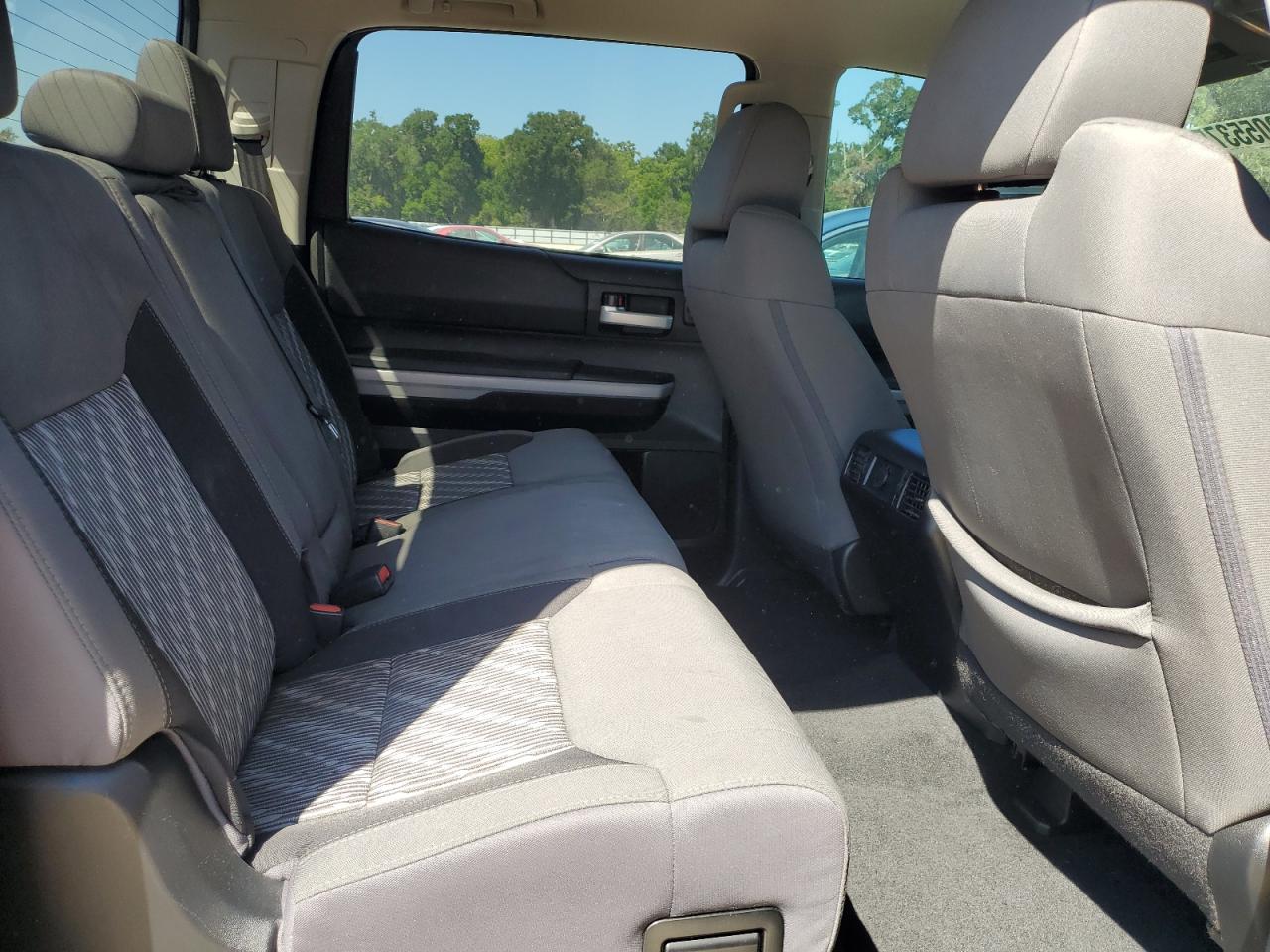 2019 Toyota Tundra Crewmax Sr5 VIN: 5TFDY5F13KX811521 Lot: 80055375