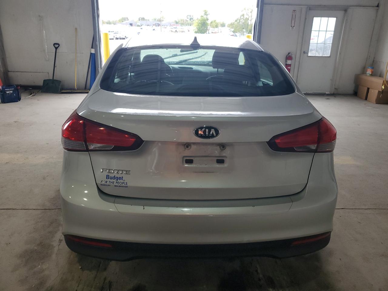 2017 Kia Forte Lx VIN: 3KPFK4A77HE130951 Lot: 83844805