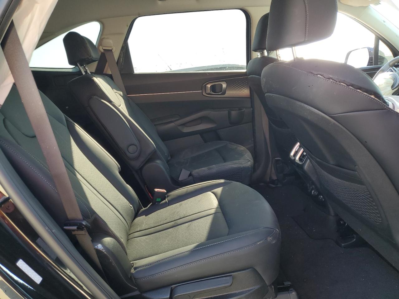 2024 Kia Sorento Ex VIN: KNDRHDLG9R5247310 Lot: 82164255