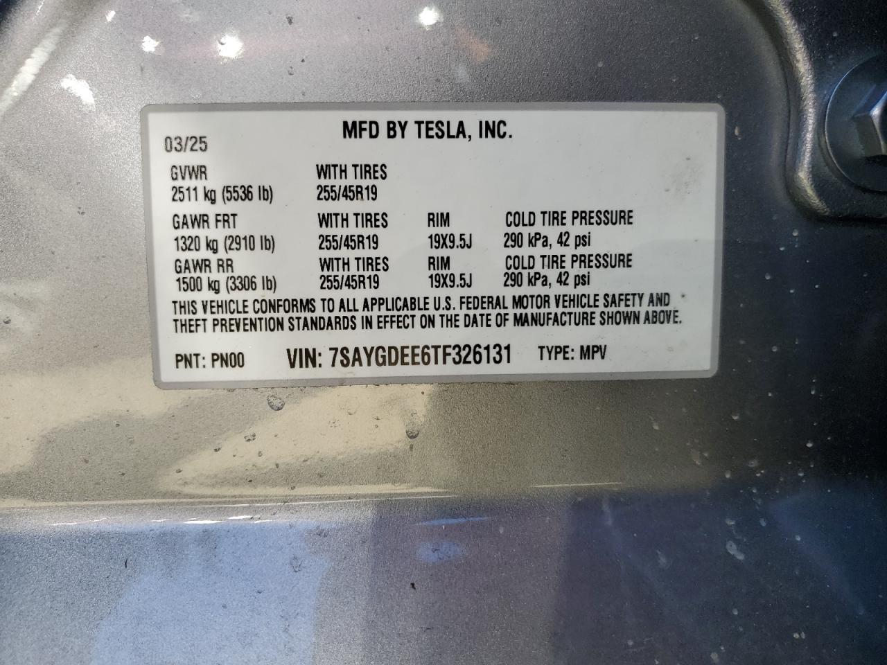 2026 Tesla Model Y VIN: 7SAYGDEE6TF326131 Lot: 71274055