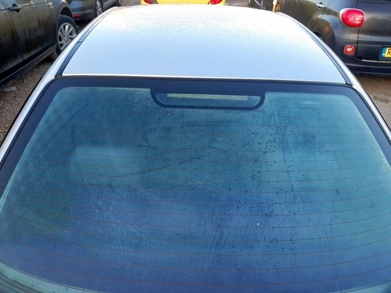 2003 BMW 318I SE 