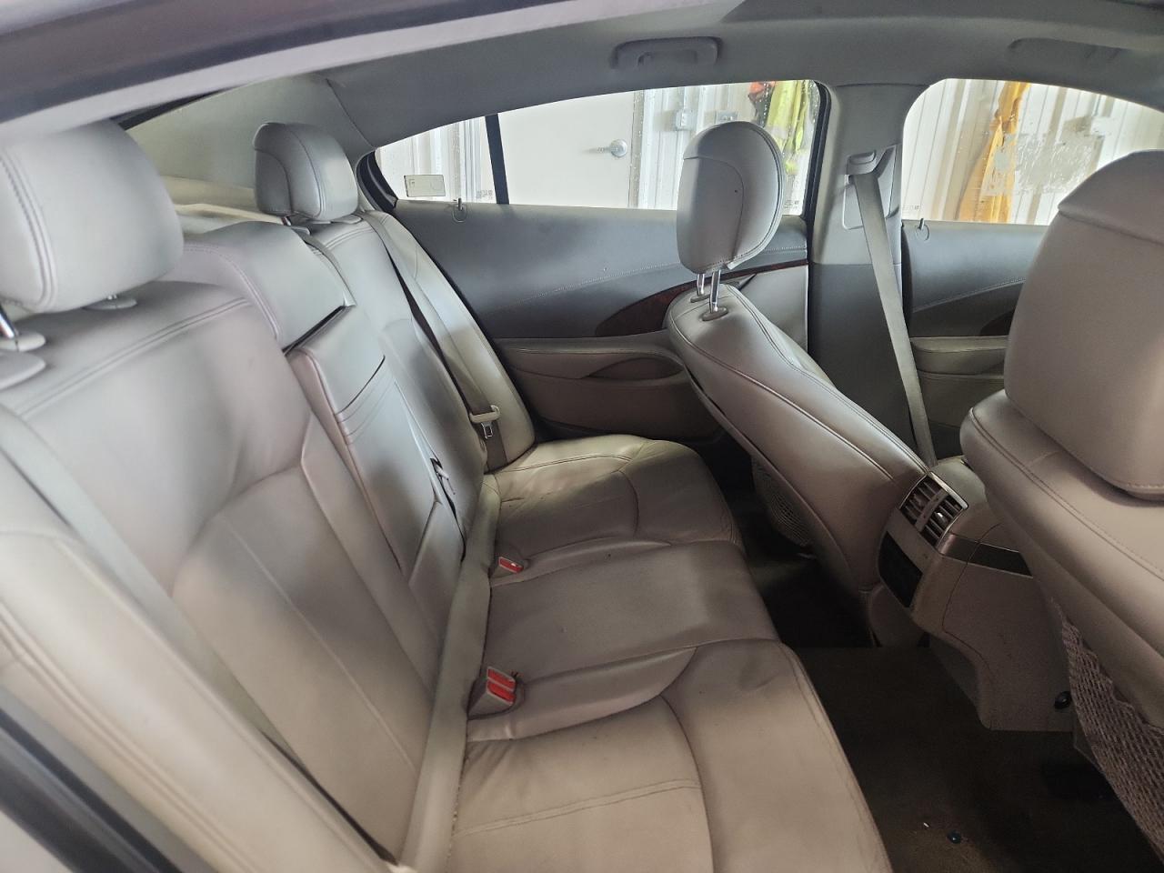 2010 Buick Lacrosse Cxl VIN: 1G4GC5EG2AF127612 Lot: 82132355