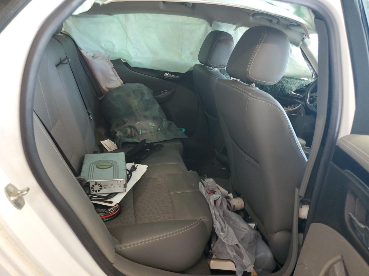 2018 Chevrolet Impala Lt VIN: 2G1105S32J9143833 Lot: 71262125