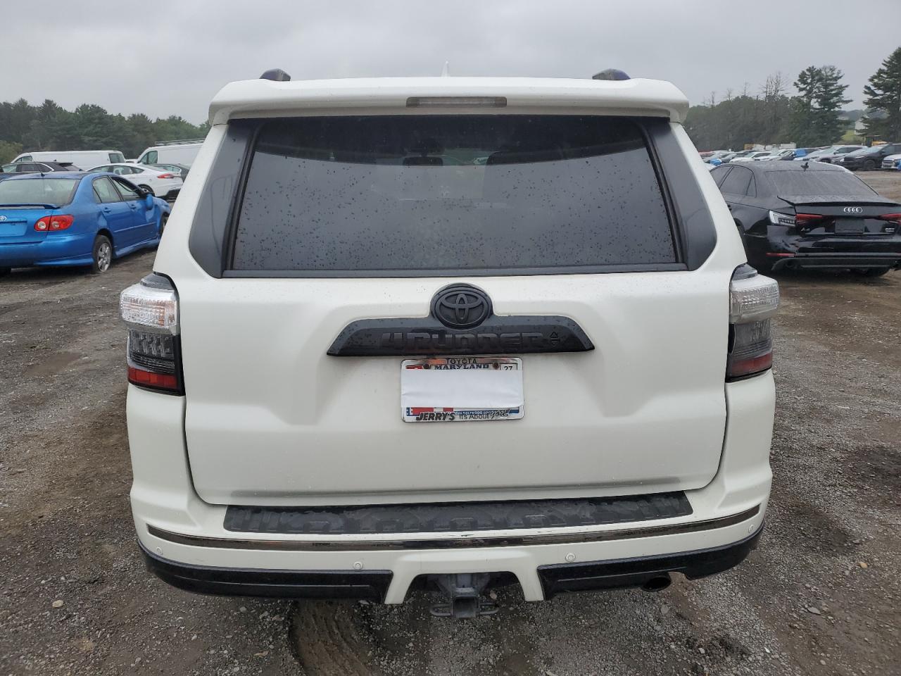 2019 Toyota 4Runner Sr5/Sr5 Premium VIN: JTEBU5JR1K5618100 Lot: 72000595
