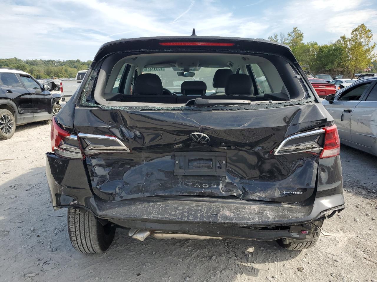 2024 Volkswagen Taos S VIN: 3VV8X7B26RM095679 Lot: 72037445