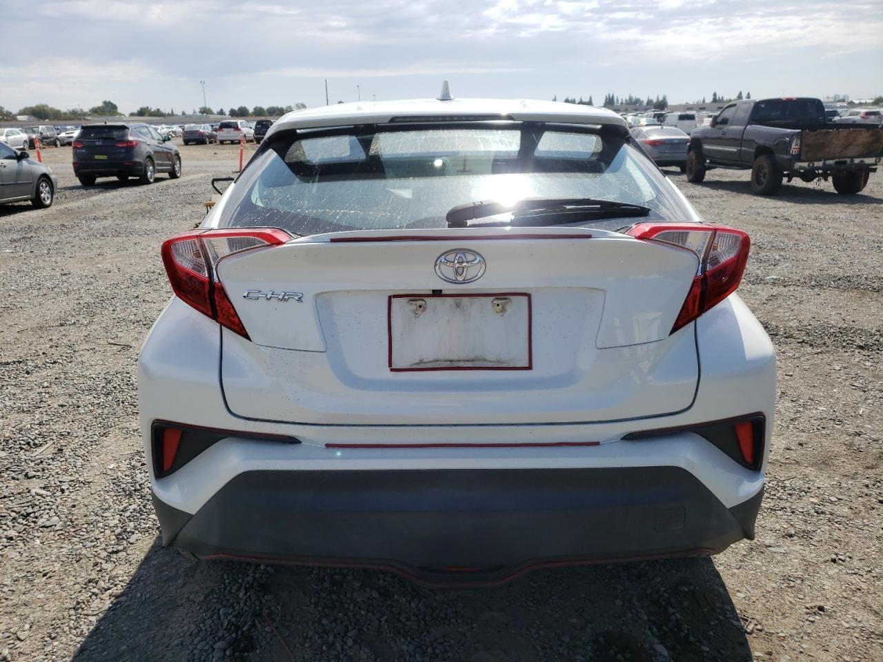 2018 Toyota C-Hr Xle VIN: NMTKHMBX5JR039747 Lot: 82131605
