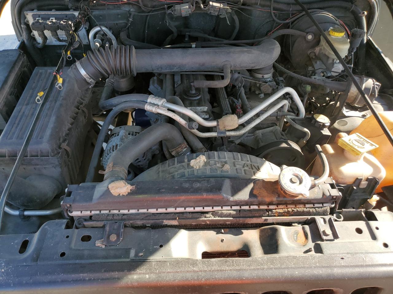 2004 Jeep Wrangler / Tj Sport VIN: 1J4FA49S14P735502 Lot: 70548875