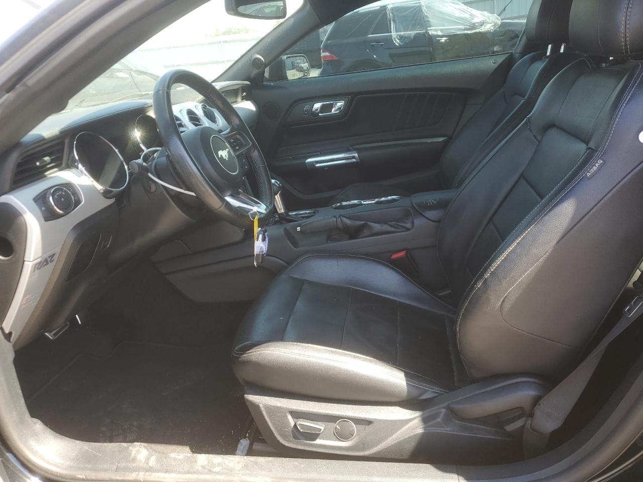 2017 Ford Mustang VIN: 1FA6P8TH2H5228057 Lot: 71389805