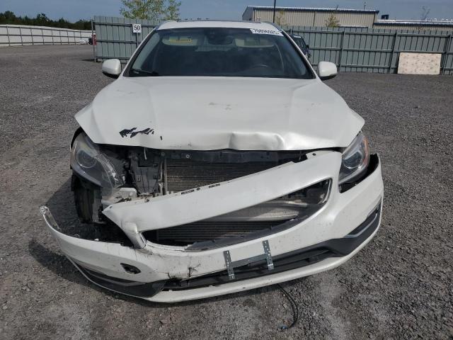 2015 VOLVO V60 PREMIER  