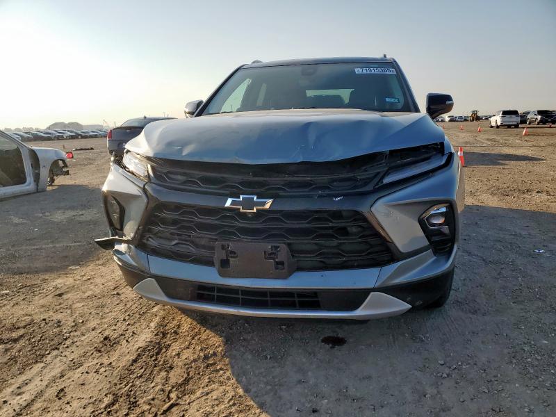  CHEVROLET BLAZER 2024 Серебристый
