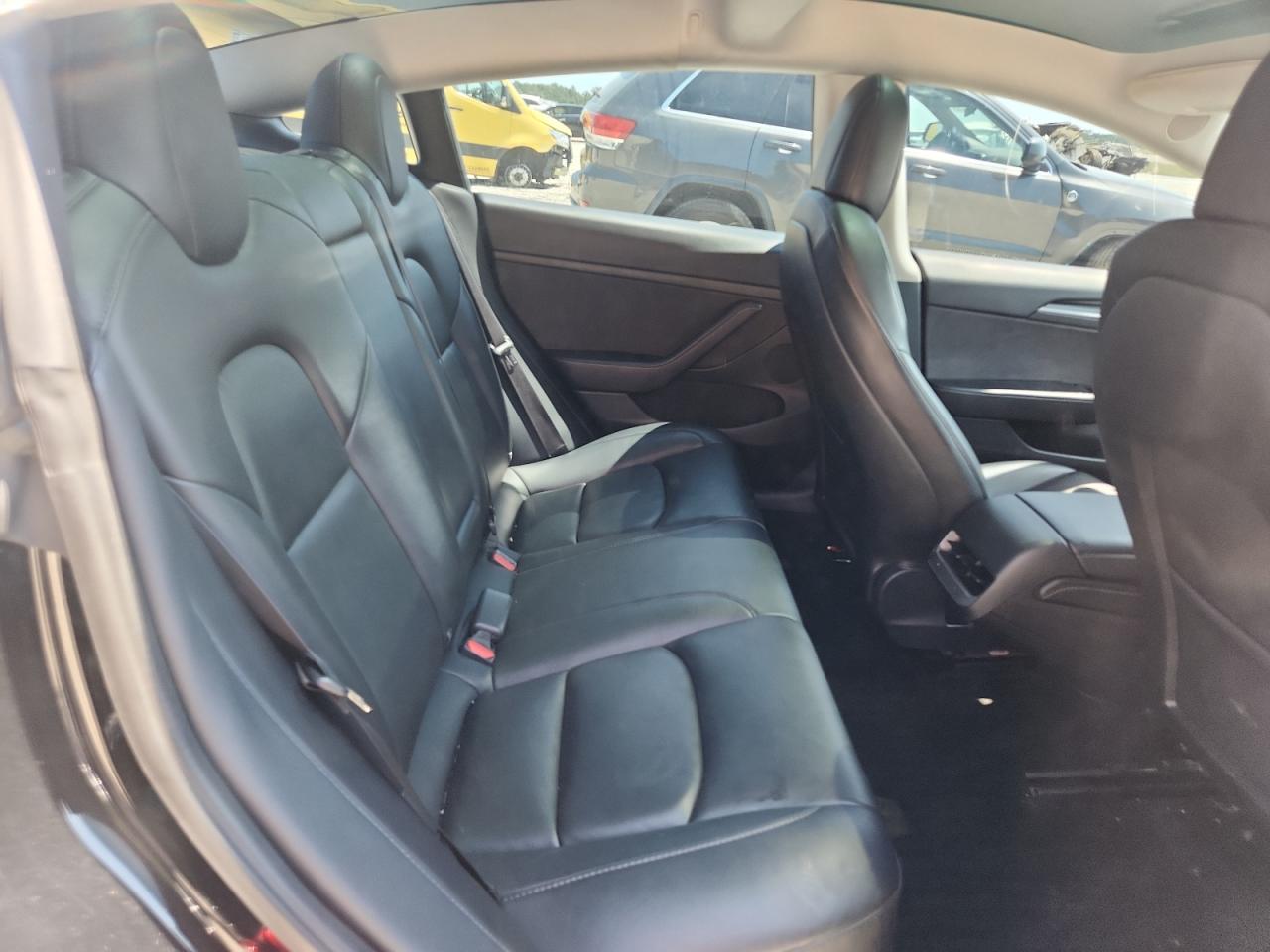 2022 Tesla Model 3 VIN: 5YJ3E1EB9NF245595 Lot: 70906565