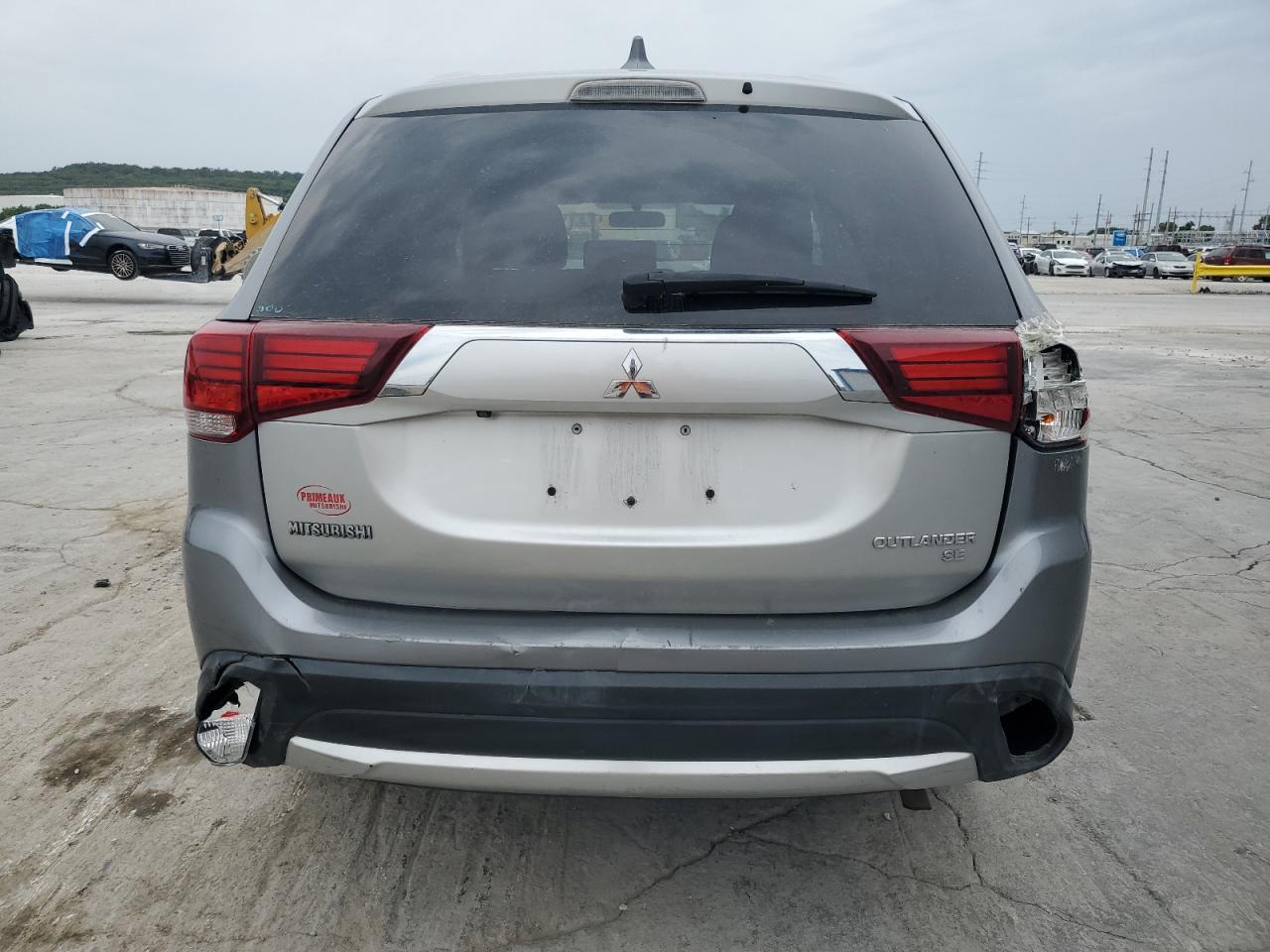 2018 Mitsubishi Outlander Se VIN: JA4AZ3A39JJ004963 Lot: 71922175