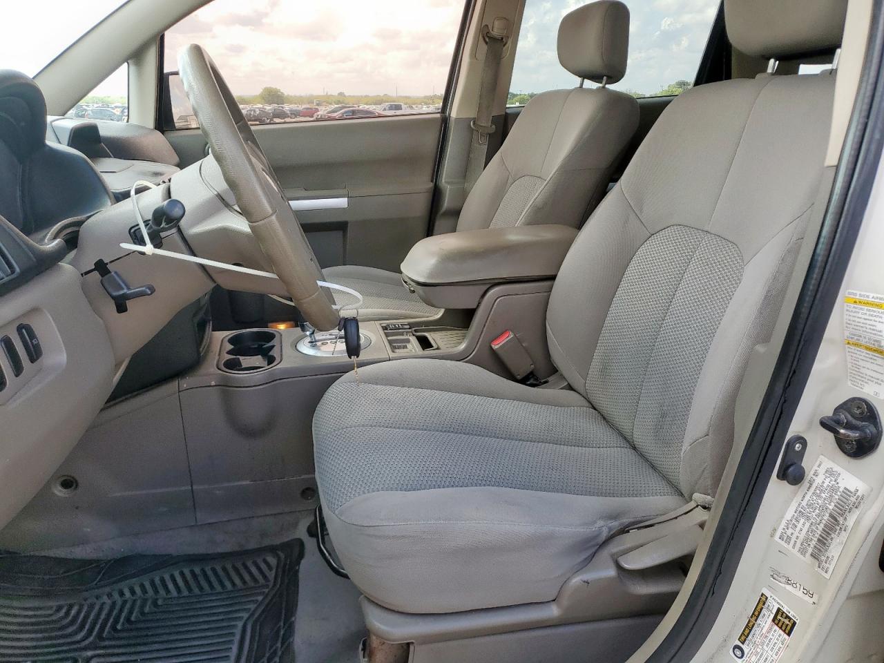 2007 Mitsubishi Endeavor Ls VIN: 4A4MM21S87E070000 Lot: 80704155