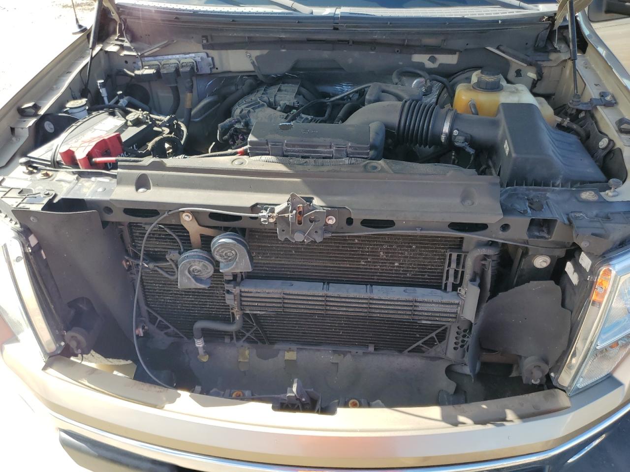 2013 Ford F150 Super Cab VIN: 1FTEX1CM4DFD64236 Lot: 83832105