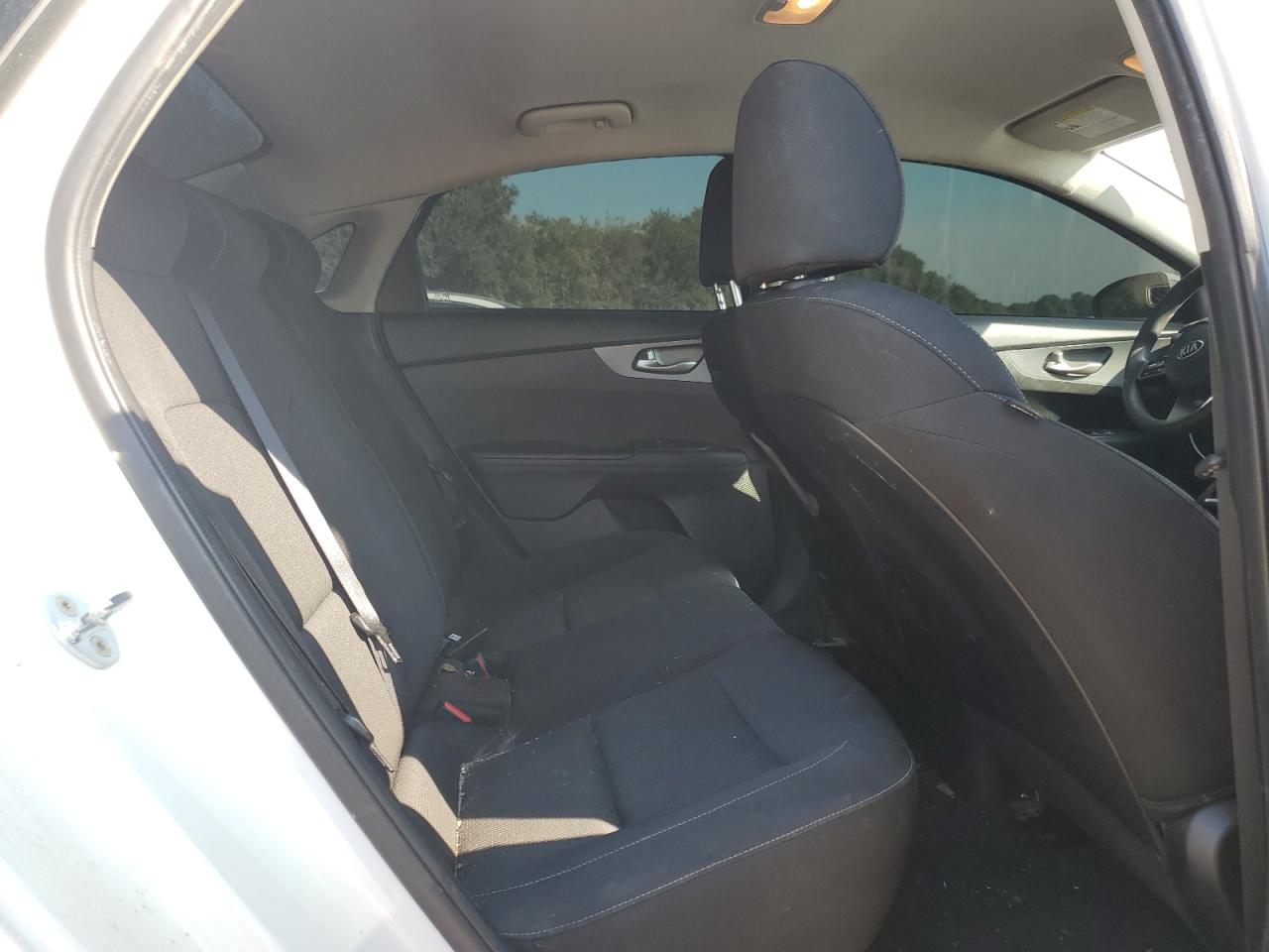 2021 Kia Forte Fe VIN: 3KPF24ADXME375470 Lot: 80863895