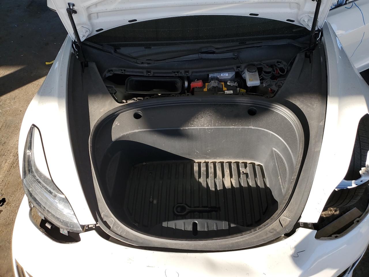 2020 Tesla Model 3 VIN: 5YJ3E1EA6LF805125 Lot: 81606955