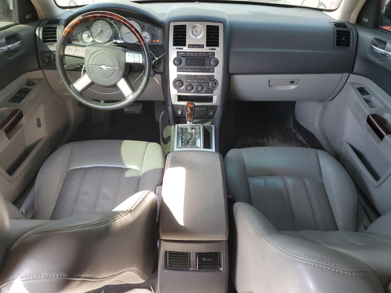 2006 Chrysler 300C VIN: 2C3KA63H46H389373 Lot: 71500445